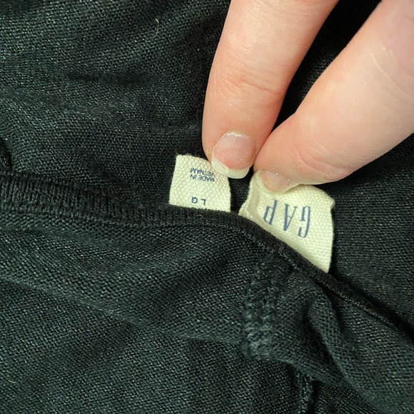 Cozy black lace up sweater from Gap - Picture 3 of 4